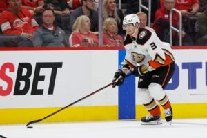 NHL Trade Rumors Toronto Maple Leafs linked to $27,600,000 Ottawa Senators defencemen after Klingberg's season-ending injury
