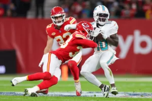 Chiefs Player Is Giving Away Peacock Subscriptions So Fans Can Watch Playoff Game vs. Dolphins