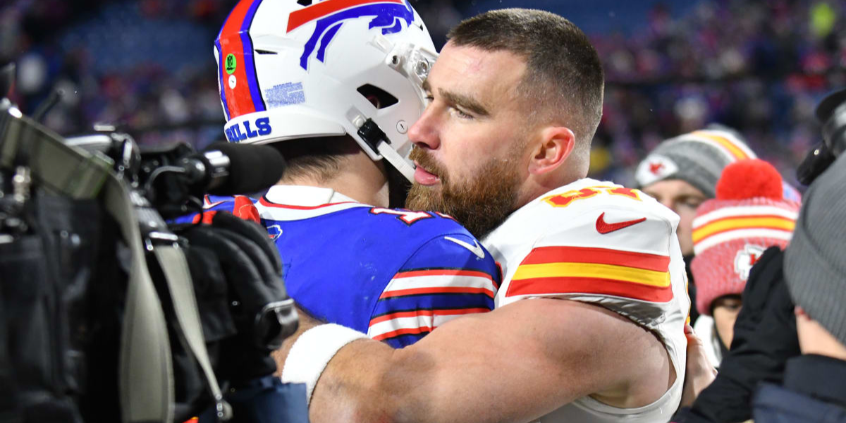 Mice Awakened Travis Kelce's Elegant Text to Josh Allen Following the Chiefs' Victory Over the Bills
