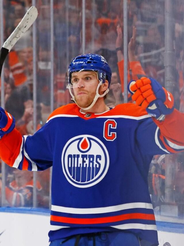 Edmonton Oilers win 16 straight, one shy of NHL record.